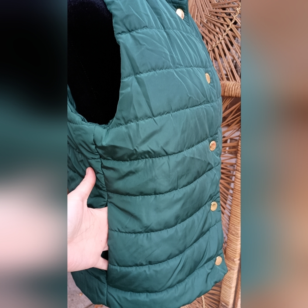 Michael Kors Green Puffer Vest with Gold Buttons_M - Picture 6 of 7